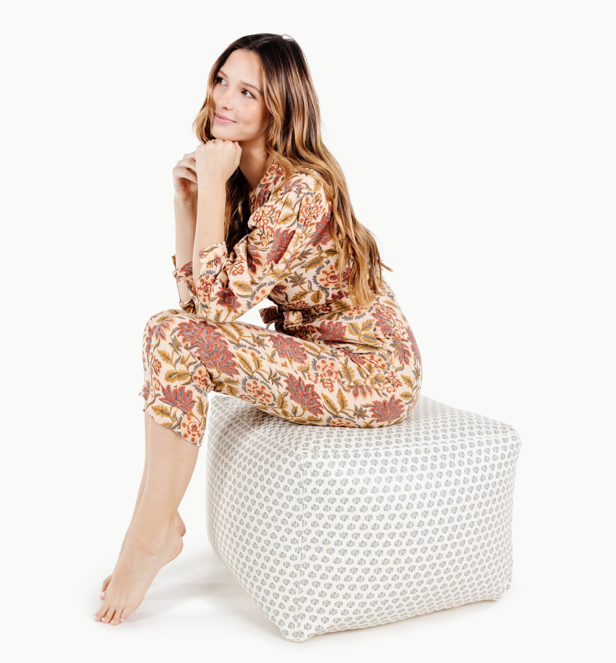 Image of Wholesale Pouf
